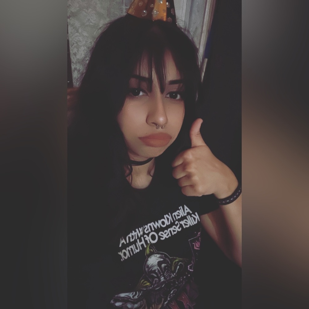 Hey!!! I’m Stephanie  please read description <3